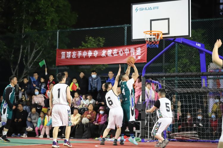 篮板球